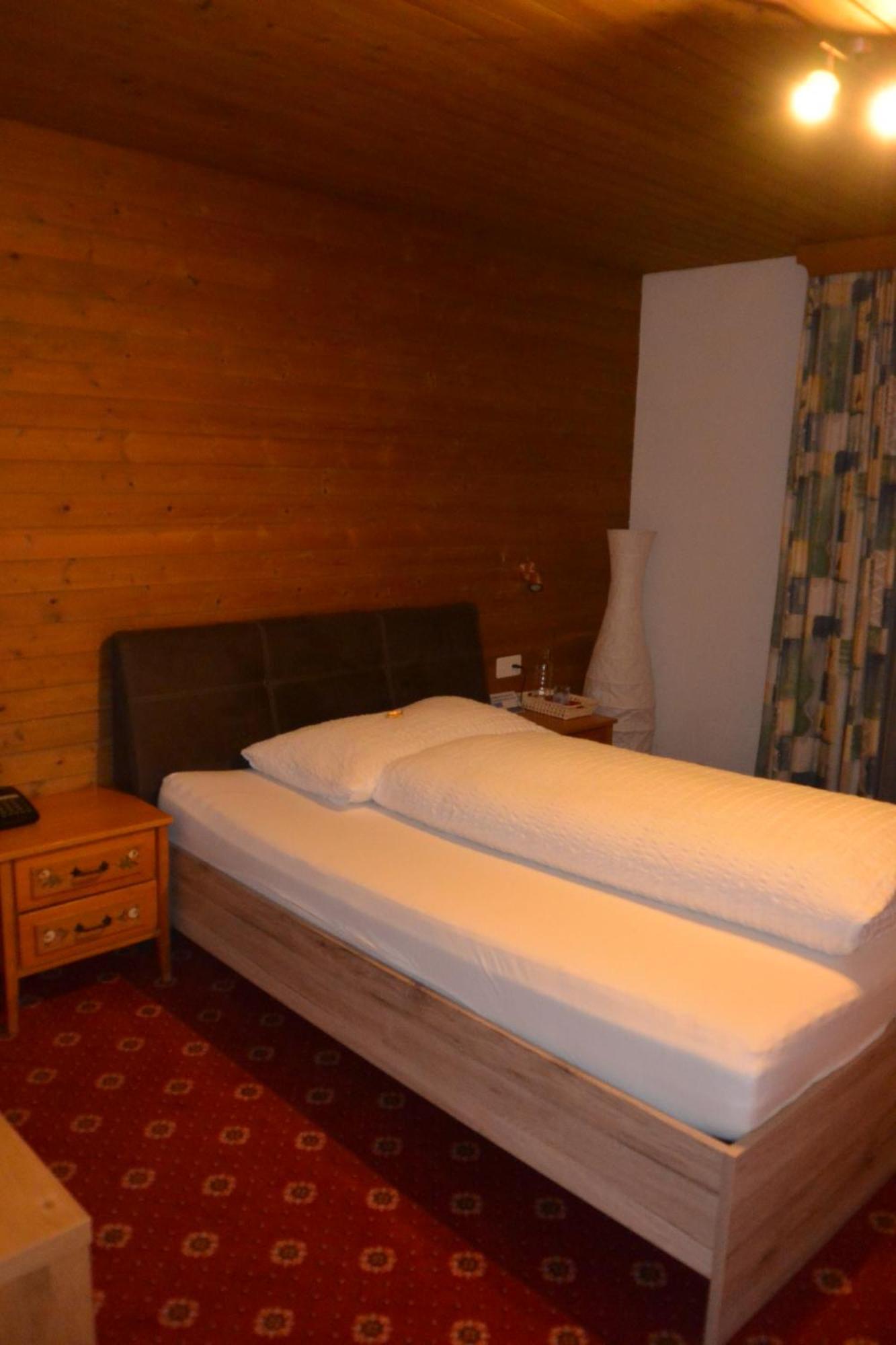 Voegeli Alpenhotel Malbun Quarto foto
